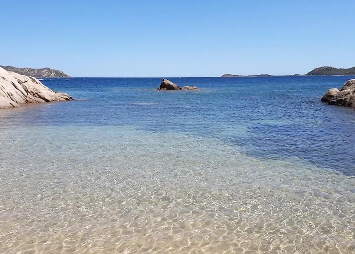Acquazzurra A Punta Molara * San Teodoro