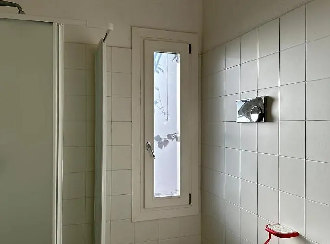 Acquazzurra A Punta Molara San Teodoro