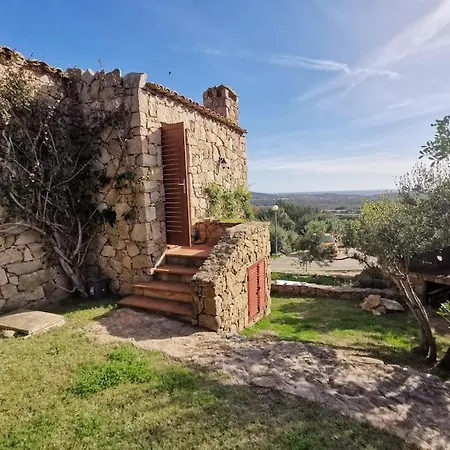 Acquazzurra A Punta Molara Feriehus San Teodoro (Sardinia)