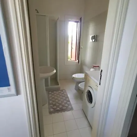 Acquazzurra A Punta Molara San Teodoro (Sardinia)