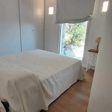 Feriehus Acquazzurra A Punta Molara